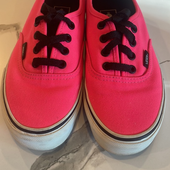 Hot Pink Vans women’s 6.5 , laces, men’s 5 - Picture 6 of 10